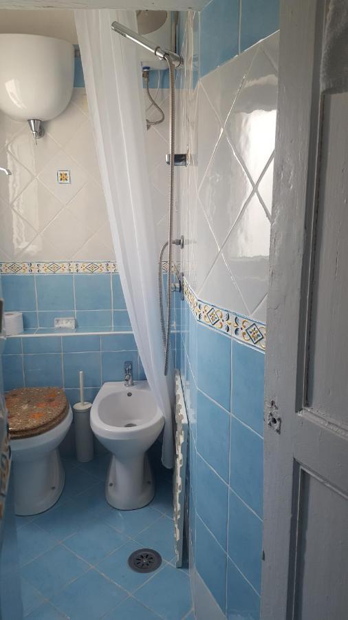 La Casa Sugli Archi Ponza Exterior foto