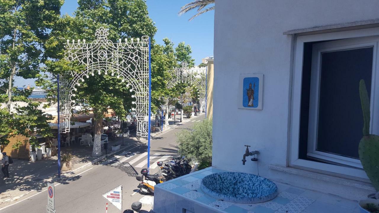 La Casa Sugli Archi Ponza Exterior foto